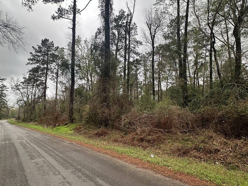 1st image of 1066 Simmons Rd