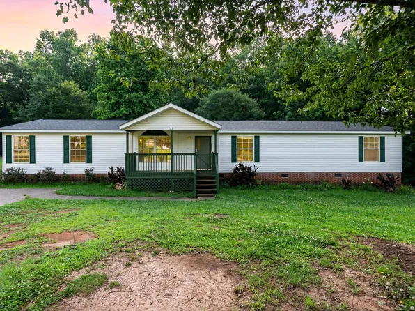 622 N Tiger Lily Ln, Lyman, SC 29365