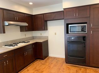 4482 Pinyon Tree Ln, Irvine, CA 92612