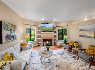 9009 Avondale Rd NE APT I117, Redmond, WA 98052