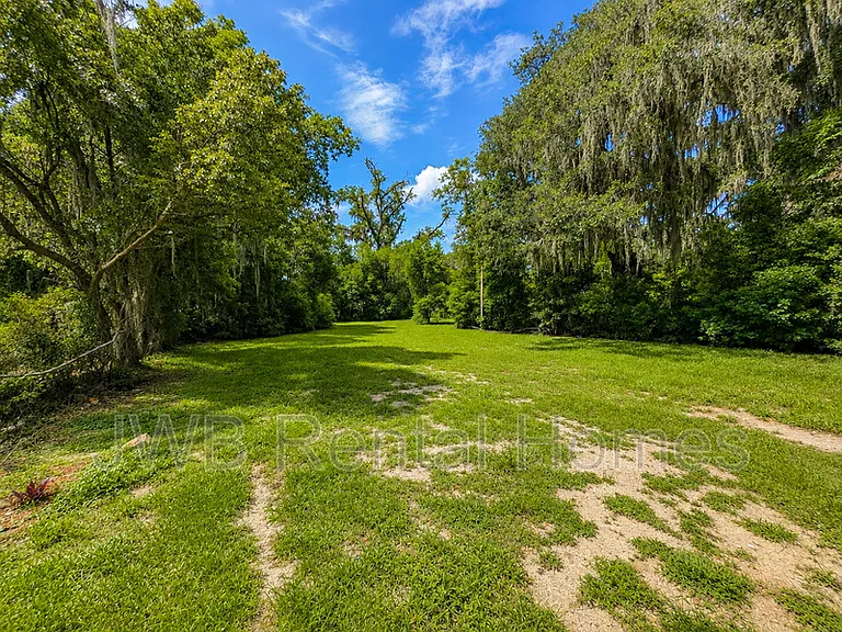 5968 Oaklane Dr — Photo 12