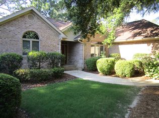 104 Preakness Ct, Southern Pines, NC 28387