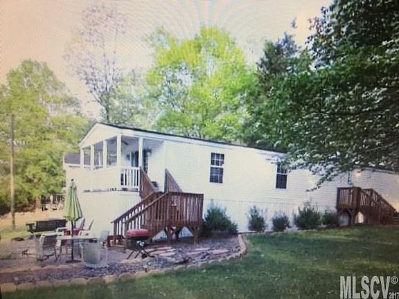 4th image of 6730 Emerald Isle Dr