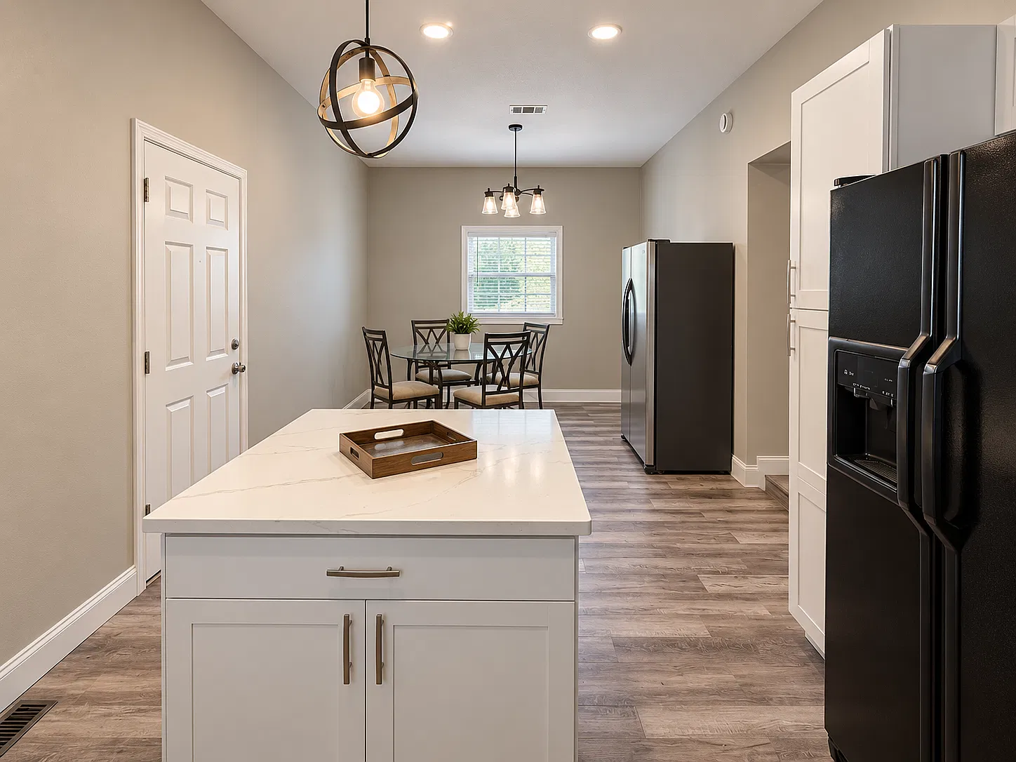 4 bed, 1694 sqft, $700 — Photo 3