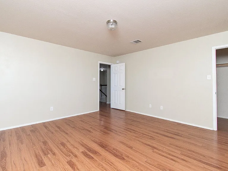 5503 Bridgewood Dr — Photo 27