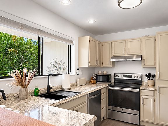 5th image of 5301 Ka Haku Rd #105