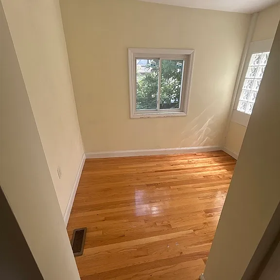 393 Seaver St #1 — Photo 10