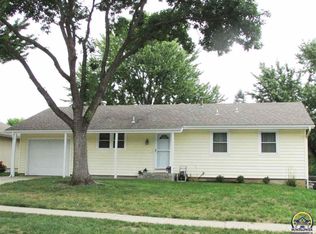 5300 SW 11th Ter, Topeka, KS 66604