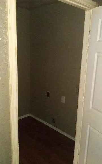 423 Woodland St — Photo 7