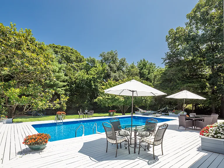 14 Rose Hill Rd — Photo 37