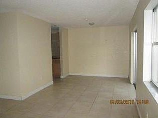 3rd image of 157 NE 12th Ave #157