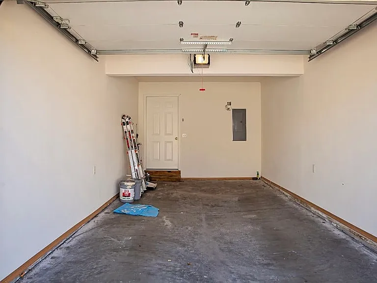 5750 N Orange Ln — Photo 15