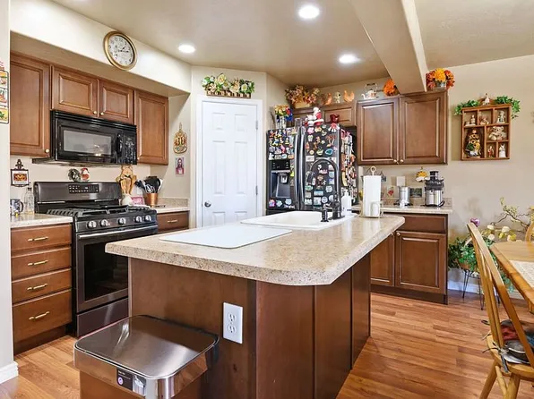 1833 E 160 S, Spanish Fork, UT 84660