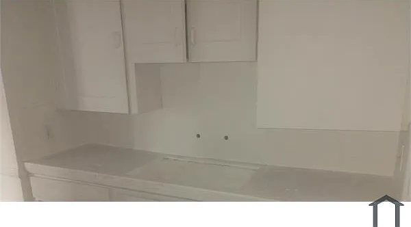 2 bed, $700 — Photo 3