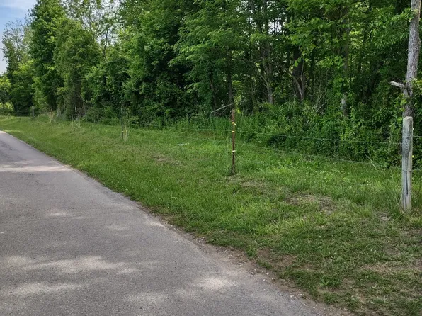 689 Stone Door Rd, Beersheba Springs, TN 37305