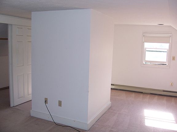 bedroom 2 (on 3rd floor)