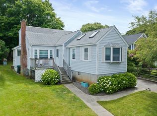 43 Bayview St, Marshfield, MA 02050