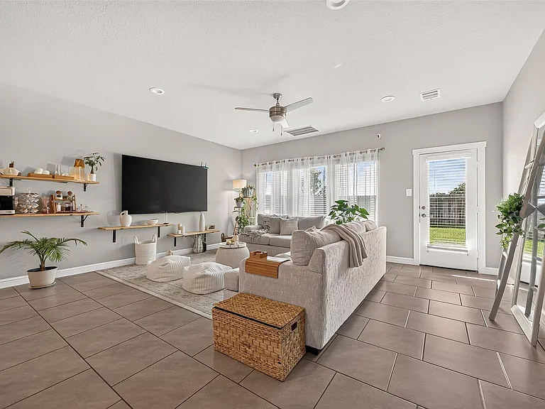 7211 Colwyn Bay Trl — Photo 11