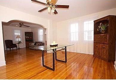 Spacious dining room