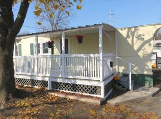 12 Mockingbird Dr, Chicopee, MA 01020