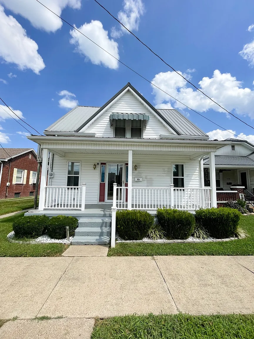 1314 Main St photo 1