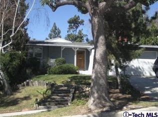 9653 Amanita Ave, Tujunga, CA 91042