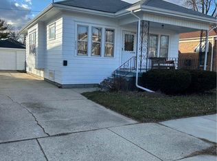 2028 Thurston Ave, Racine, WI 53403