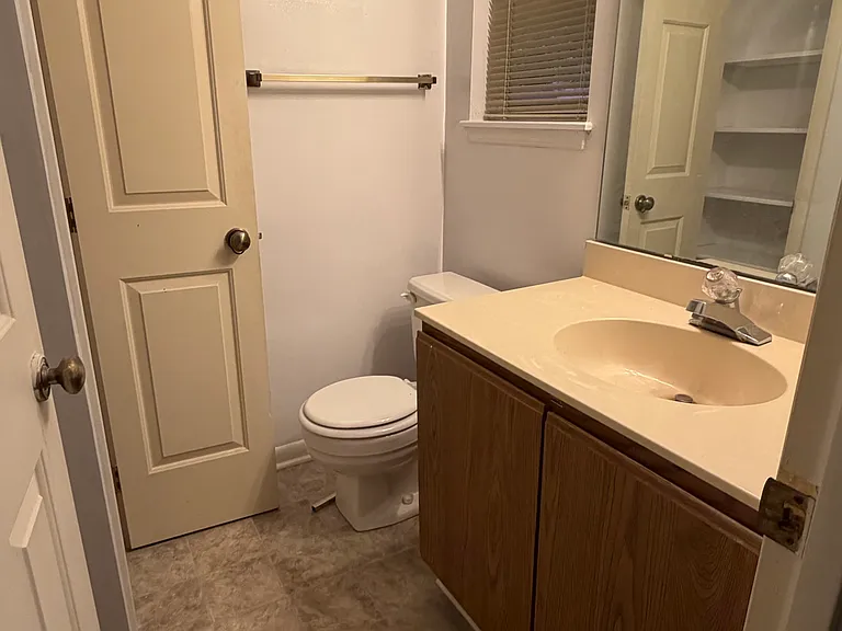 5905 Suncreek Ct — Photo 10