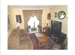 9568 Bay Vista East Dr, Indianapolis, IN 46250