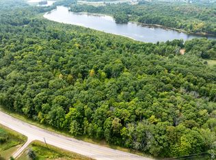 568 Lyndhurst Rd, Leeds And The Thousand Islands, ON K0E 1N0