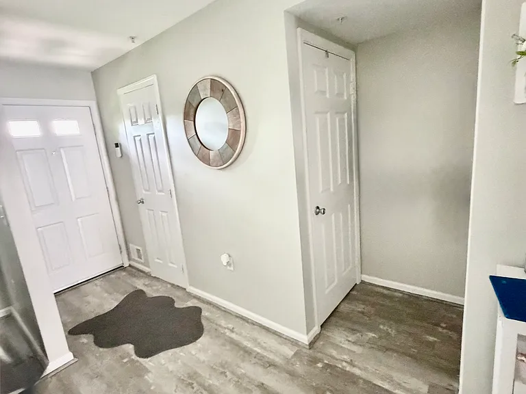 1031 Simsbury Ct #57B — Photo 6