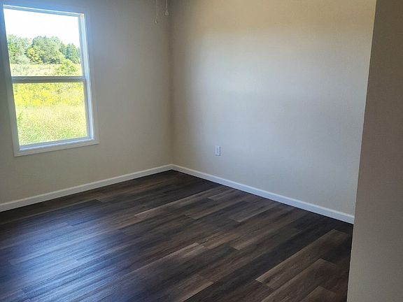 5th image of 100 Aurora St #A