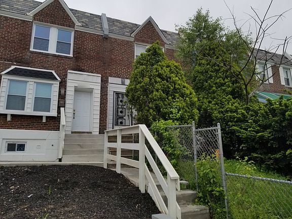 3rd image of 5520 Warrington Ave