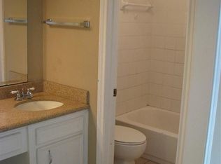 418 Merriweather St, Webster, TX 77598