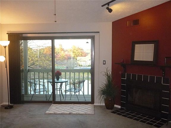 3rd image of 4240 Village Parkway Cir E