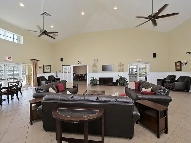 6119 Bartram Village Dr — Photo 50