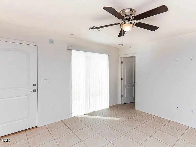 2094 Swanson Ave — Photo 10