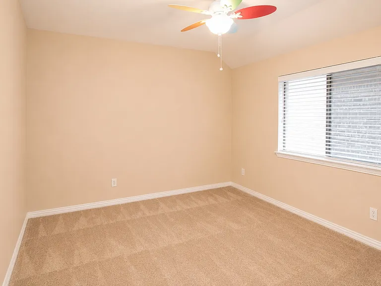 9829 Lightcatcher Dr — Photo 23