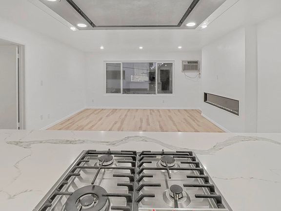 5th image of 1222 N Olive Dr APT 216