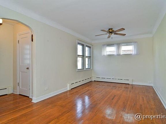 Living Room (view to front door)