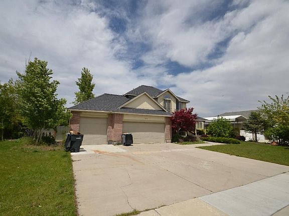 4th image of 1438 W Kodiak Way