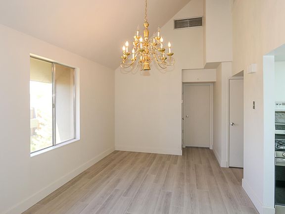 3rd image of 1182 S Foothill Dr APT 531