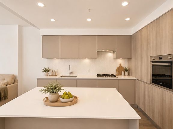 4th image of 3833 Evergreen Pl #1604