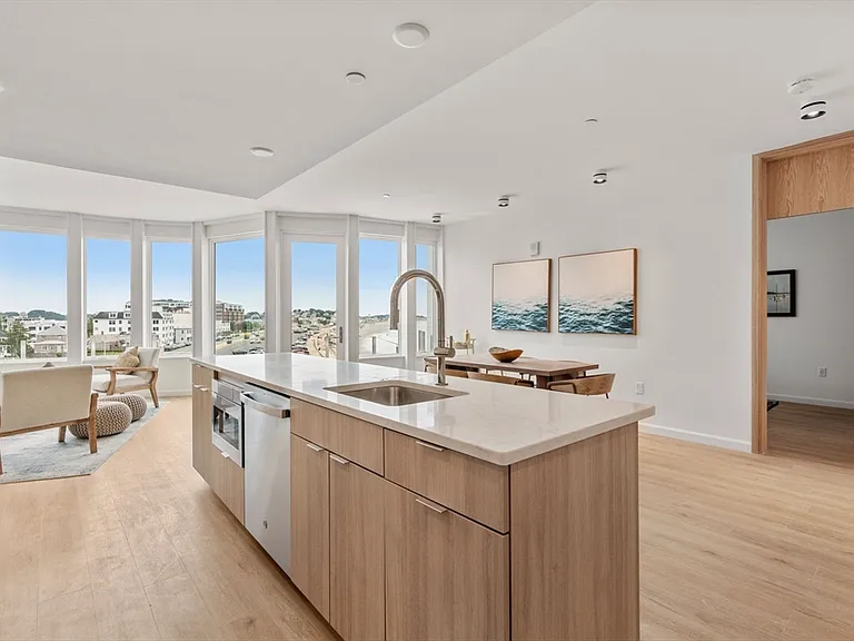 120 Nantasket Ave #Penthouse 4 — Photo 15