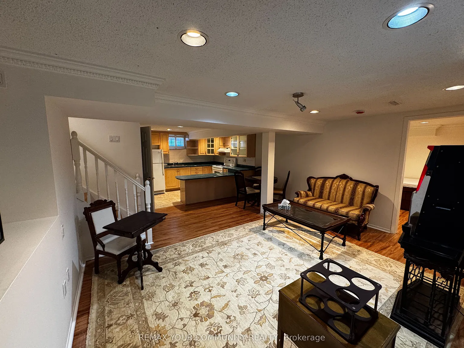 2 bed, $1,950 — Photo 2
