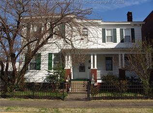 410 Ferry St, Montgomery, WV