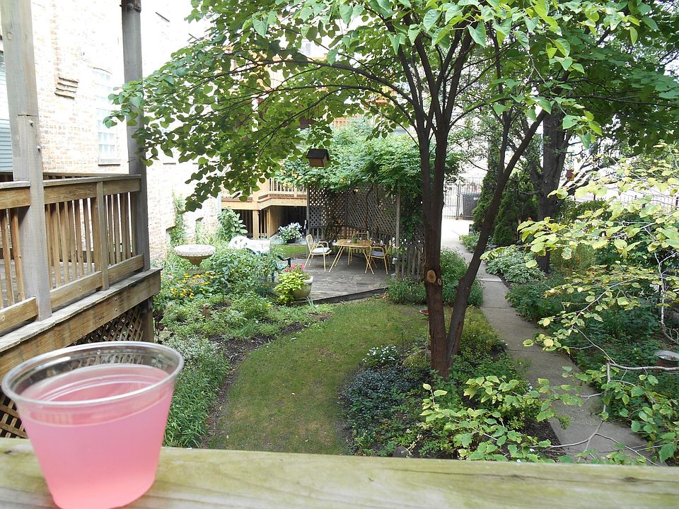 1st image of 3722 W Wrightwood Ave #1E