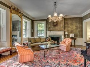 12 Chestnut St, Salem, MA 01970