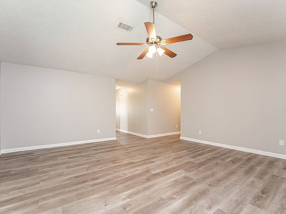 5th image of 9162 S Sterling Lakes Dr