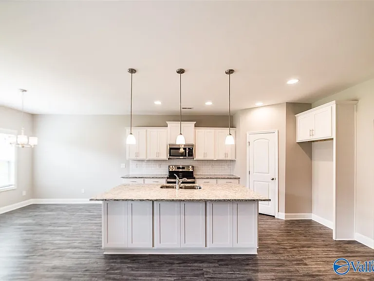 3029 Crystal Creek Dr — Photo 16